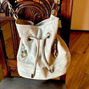 Elegant light grey Leather Bucket Bag